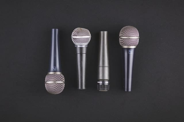 4 microfoons om uit te kiezen